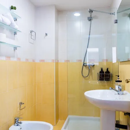 Loft Urbano Bambu 阿利坎特